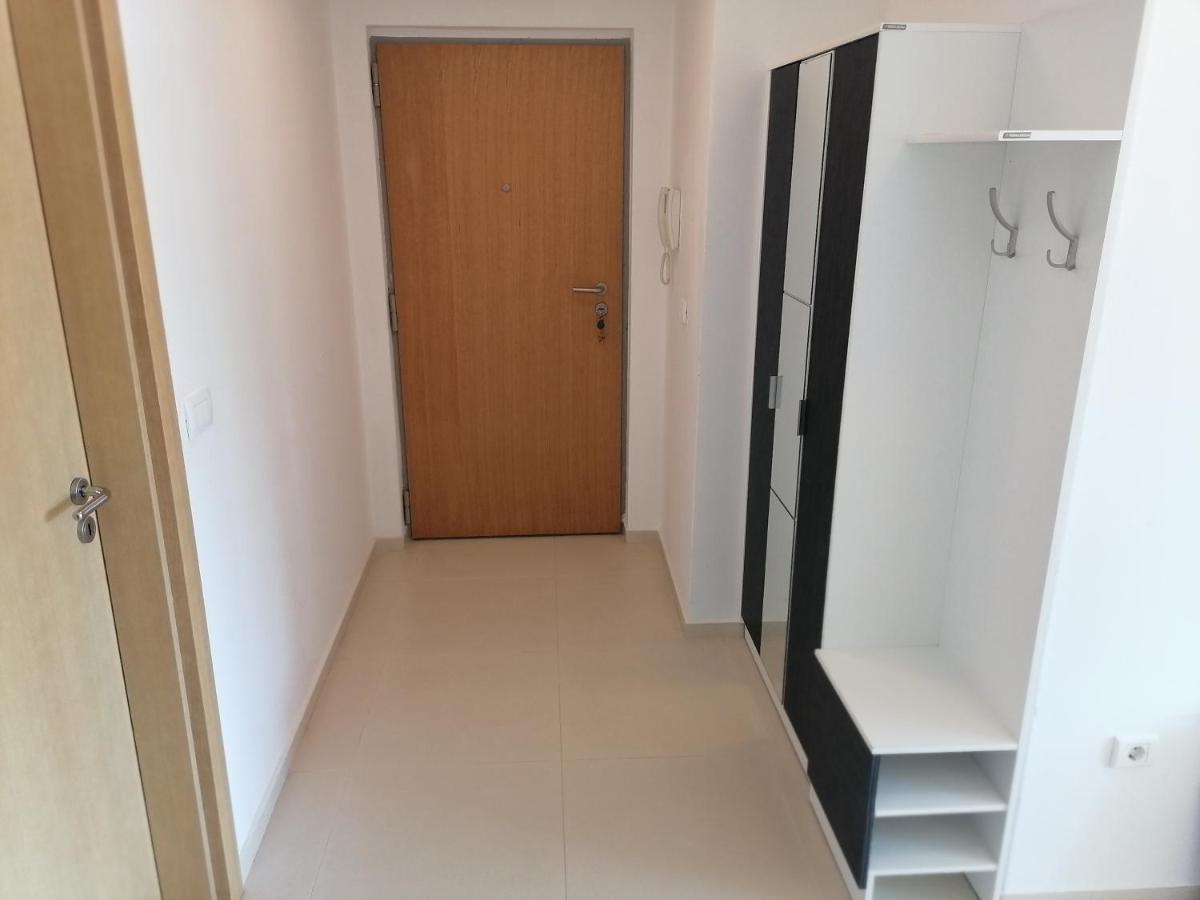 Apartman Sara Pržno المظهر الخارجي الصورة